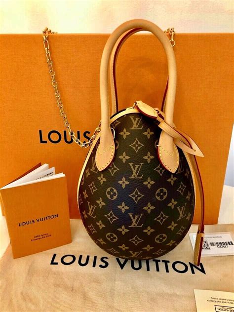 louis vuitton products warranty.